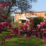Bed and Breakfast Il Giardino Delle Esperidi Fosdinovo