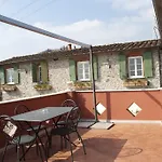 Bed and Breakfast Il Giardino Delle Esperidi Fosdinovo